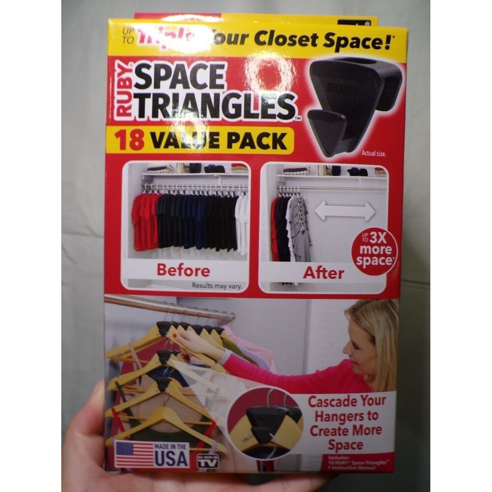 Lot of 18 RUBY Space Triangles Hanger Organizers Black Closet Hooks